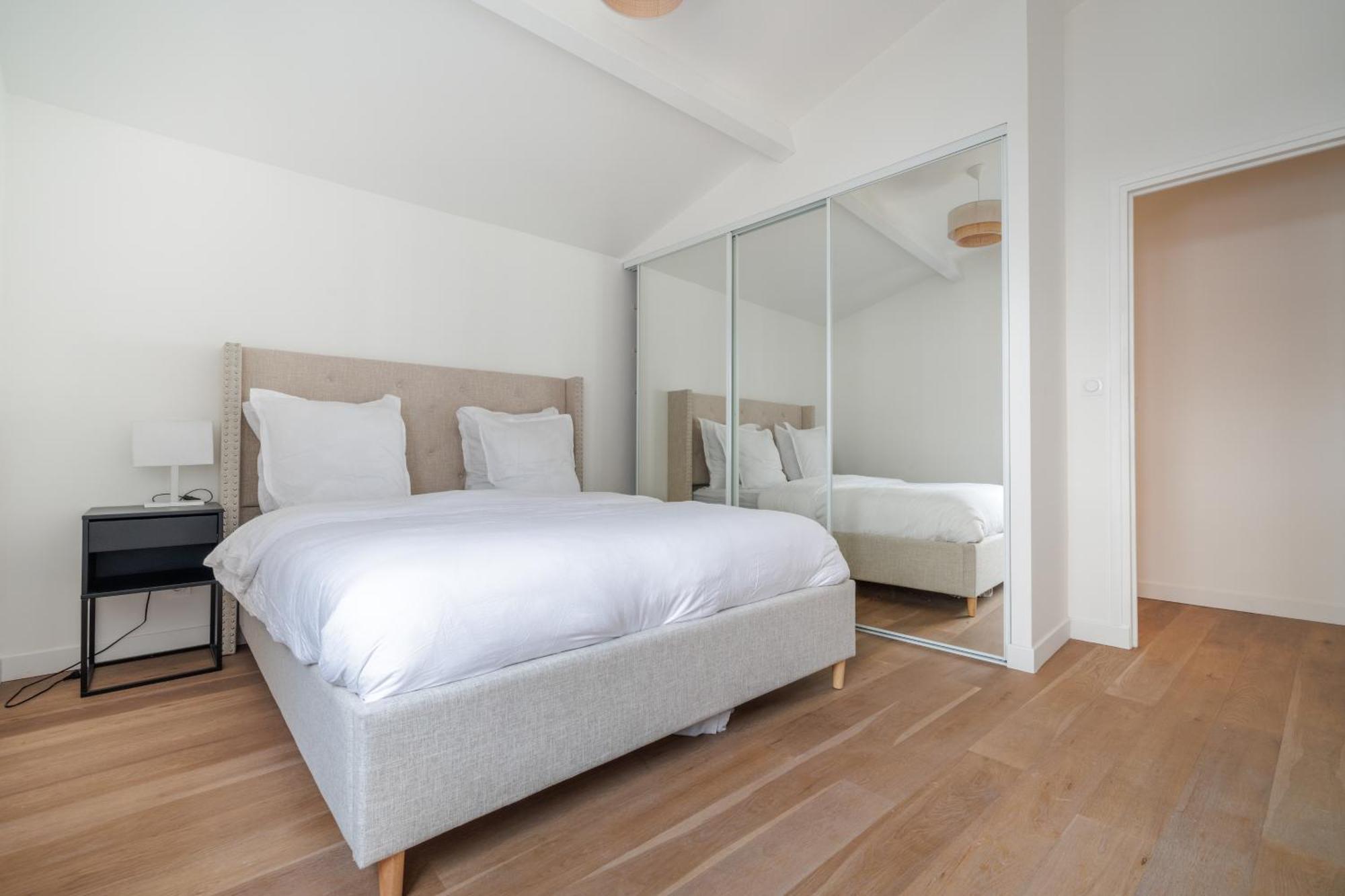Chaleureux Appartement Pour 6Pers #4 อานีแย-ซูร์-แซน ภายนอก รูปภาพ